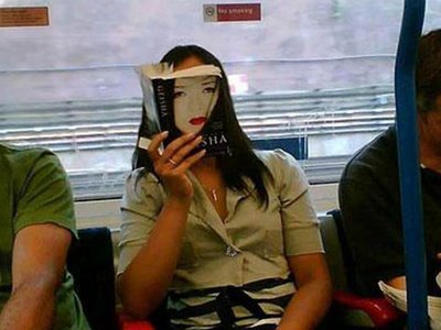 girl reading memories of a geisha